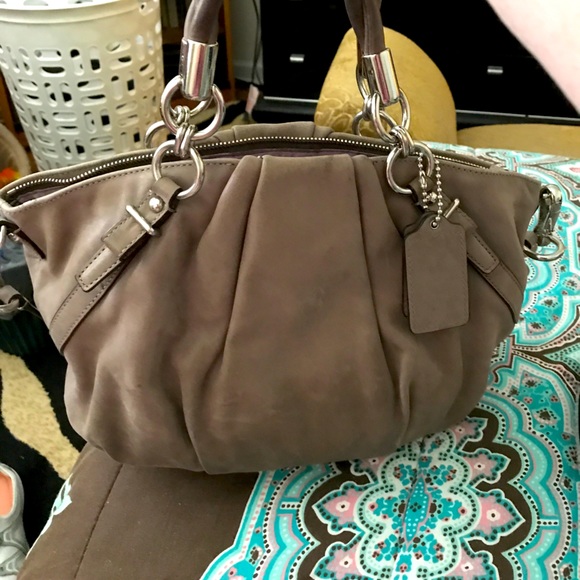 Coach leather purse - Picture 1 of 1